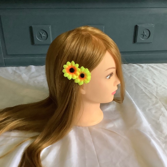 set of 2 medium alligator clips embellished with sunflowers - Picture 1 of 6